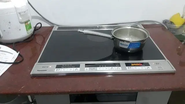 Sửa Chữa – Bảo Dưỡng Bếp Từ Panasonic Nội Địa Nhật tại HN
