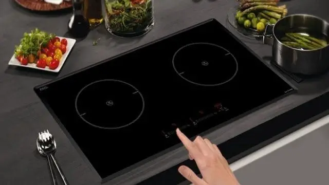 Bật Mí Cách Sửa Bếp Từ Không Điều Khiển Được Nhanh Nhất